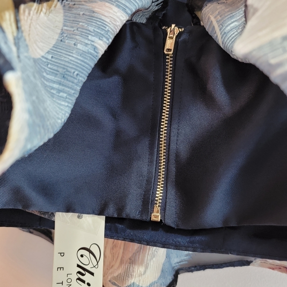 NWT Chi Chi London Petite Rubie Top Size UK 6 / US Size 2 - Picture 4 of 7